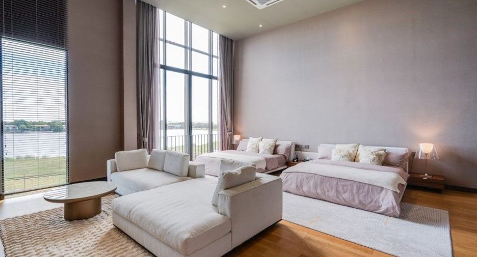 For sale 4 bedrooms house in Don Mueang, Bangkok