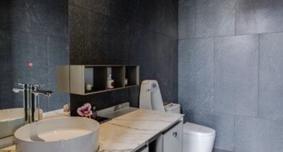 For sale 4 bedrooms house in Don Mueang, Bangkok
