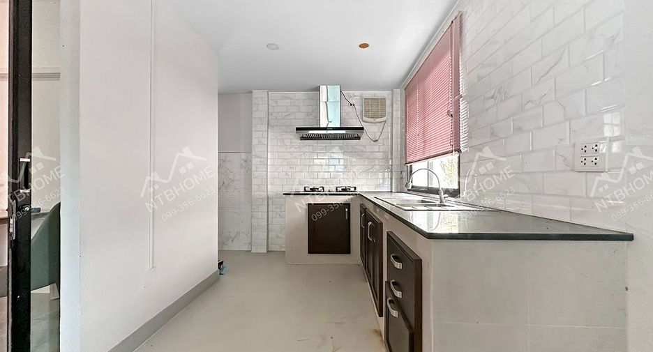 À vendre 3 chambres maison à Bang Yai, Nonthaburi