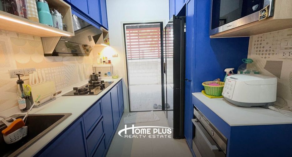 For sale 3 bedrooms house in Mueang Pathum Thani, Pathum Thani