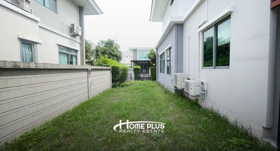 For sale 3 bedrooms house in Mueang Pathum Thani, Pathum Thani