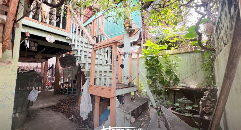 For sale 6 bedrooms house in Bang Phlat, Bangkok