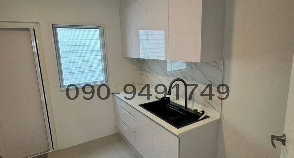 For rent 4 bedrooms house in Bang Bo, Samut Prakan