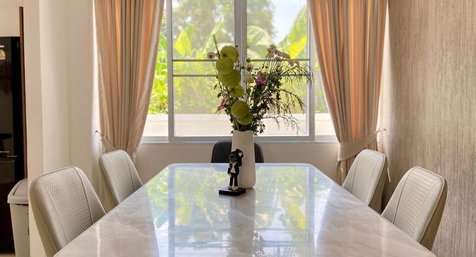 For rent and for sale 4 bedrooms villa in Mueang Chiang Mai, Chiang Mai