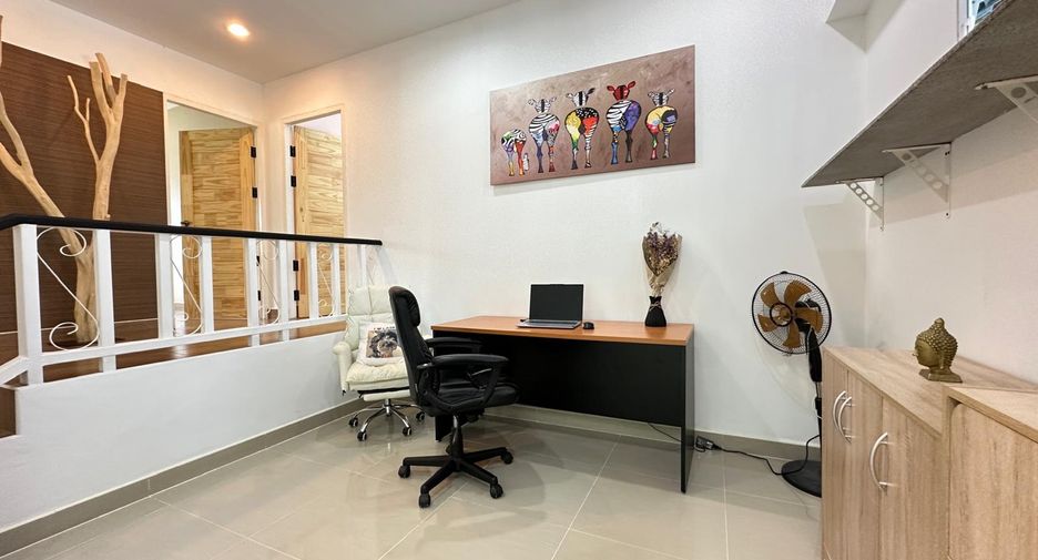 For rent and for sale 4 bedrooms villa in Mueang Chiang Mai, Chiang Mai