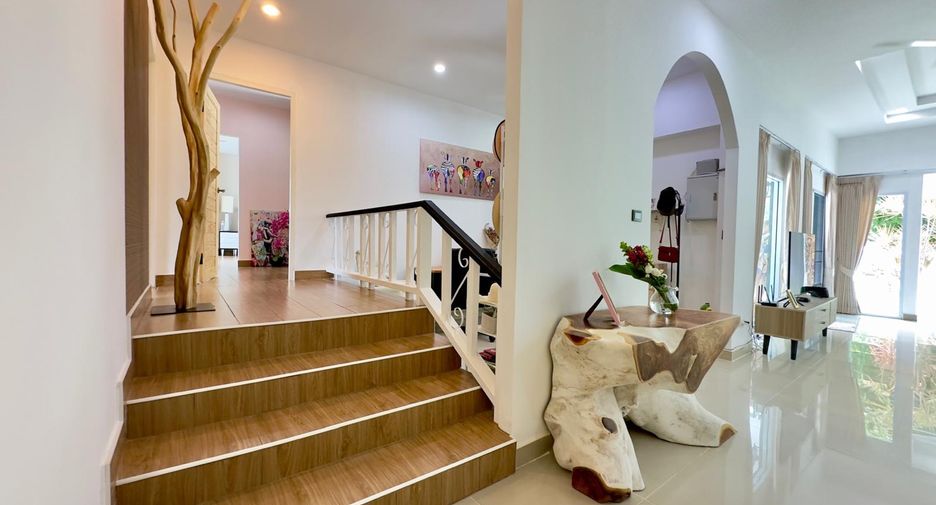 For rent and for sale 4 bedrooms villa in Mueang Chiang Mai, Chiang Mai