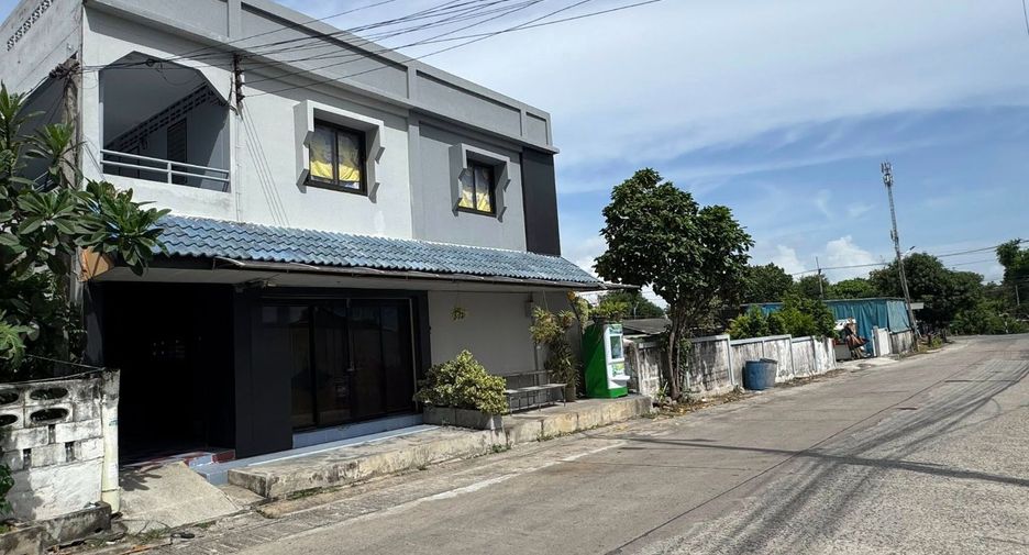 For sale 18 bedrooms apartment in Si Racha, Chonburi