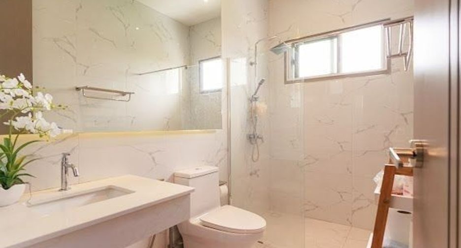 Villa zum Kauf mit 4 Zimmer in San Sai, Chiang Mai