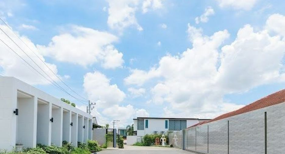 Villa zum Kauf mit 4 Zimmer in San Sai, Chiang Mai