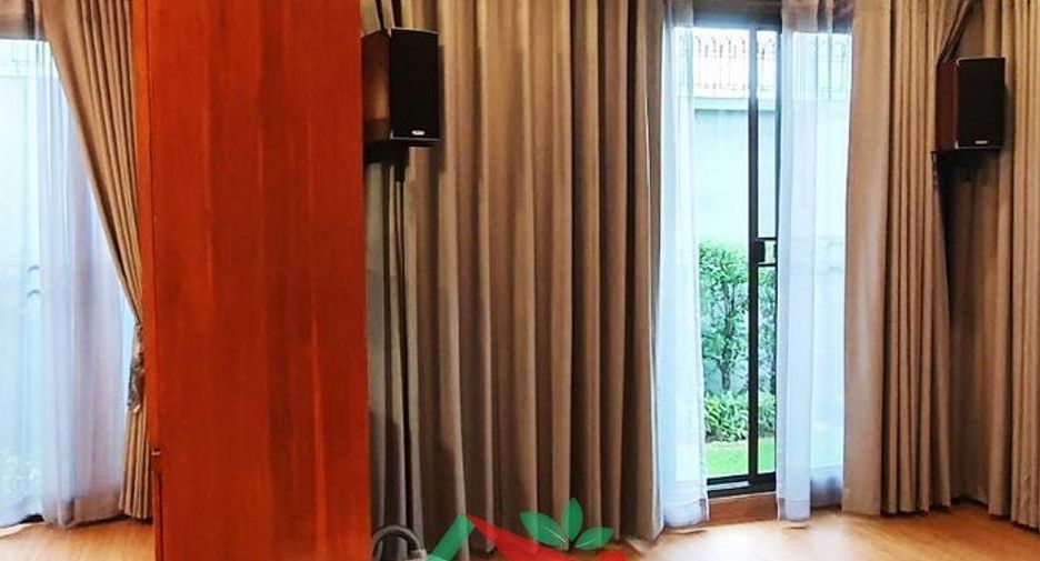 Haus zum Kauf mit 4 Zimmer in Saphan Sung, Bangkok
