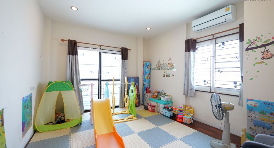 For sale 3 bedrooms house in Bang Lamung, Chonburi