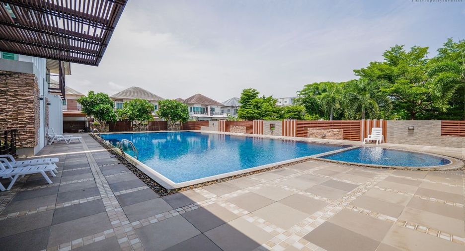 For sale 3 bedrooms house in Bang Lamung, Chonburi