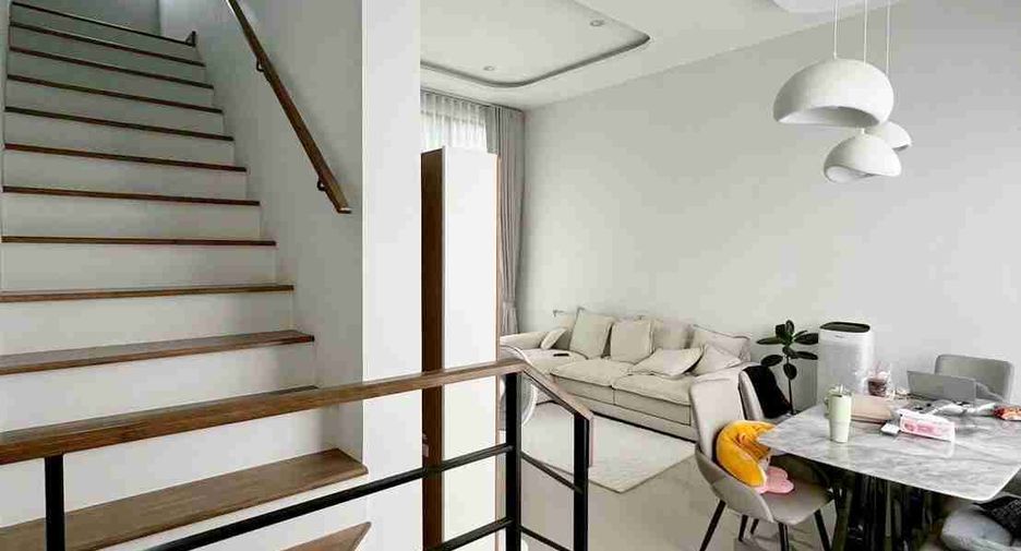 Haus zum Kauf mit 3 Zimmer in Prawet, Bangkok