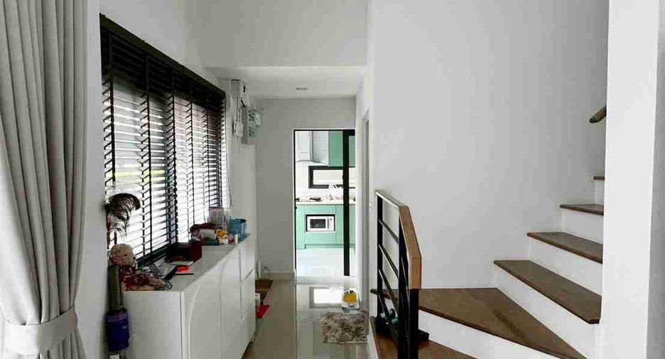 Haus zum Kauf mit 3 Zimmer in Prawet, Bangkok