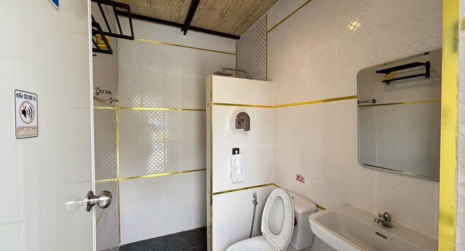 Casa en venta de 6 habitaciones en Klaeng, Rayong