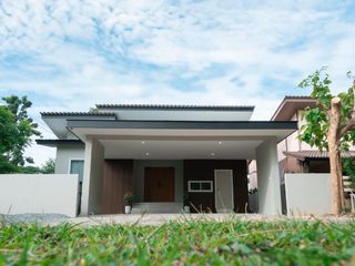 For sale 2 bedrooms house in Mueang Lamphun, Lamphun
