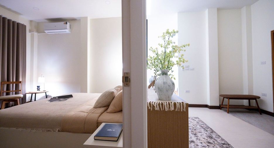 For sale 2 bedrooms house in Mueang Lamphun, Lamphun