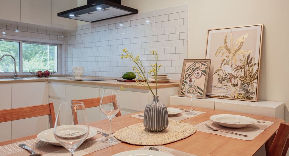 For sale 2 bedrooms house in Mueang Lamphun, Lamphun