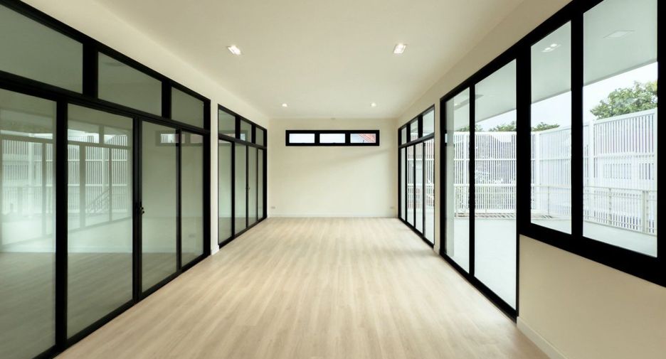 Haus zum Kauf mit 3 Zimmer in Mueang Chiang Mai, Chiang Mai