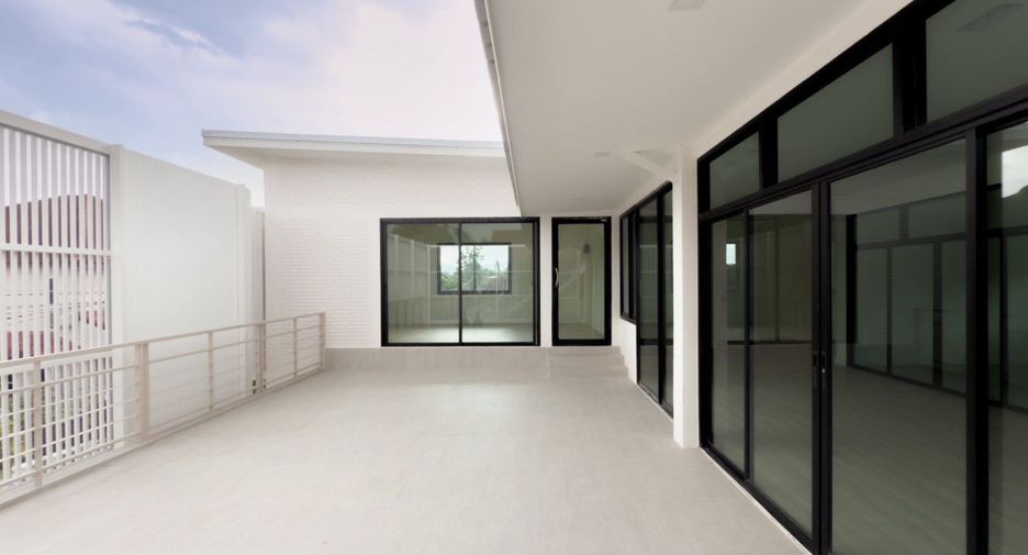 Haus zum Kauf mit 3 Zimmer in Mueang Chiang Mai, Chiang Mai