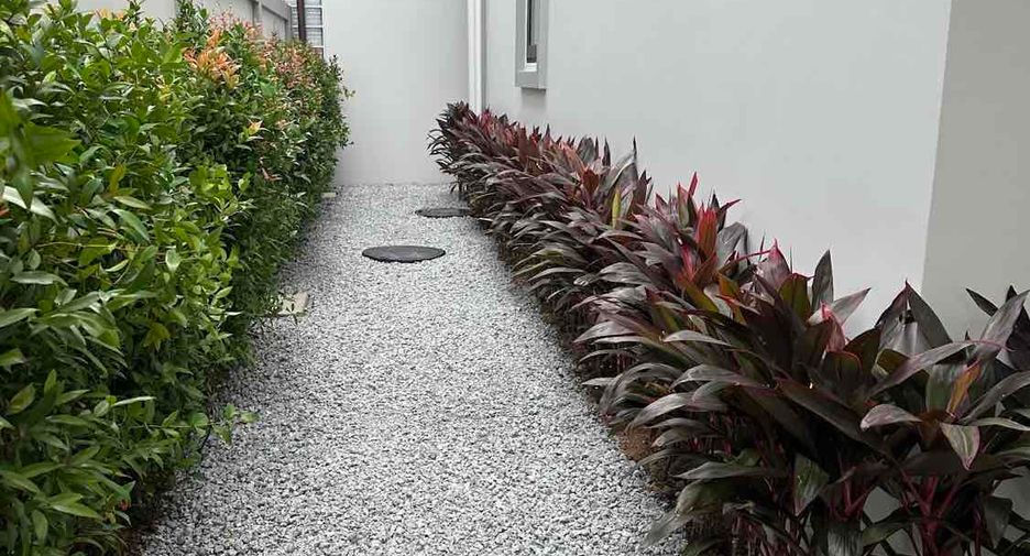 À louer 4 chambres villa à Bang Lamung, Chonburi