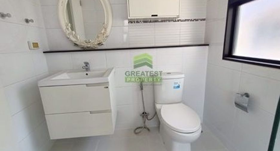 For sale 4 ベッドルーム house in Nong Khaem, Bangkok