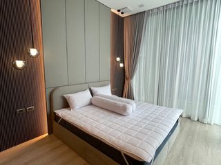 Haus zur Miete mit 4 Zimmer in Saphan Sung, Bangkok