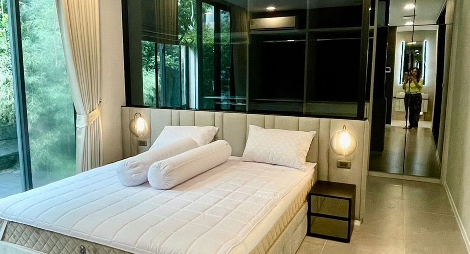 Haus zur Miete mit 4 Zimmer in Saphan Sung, Bangkok