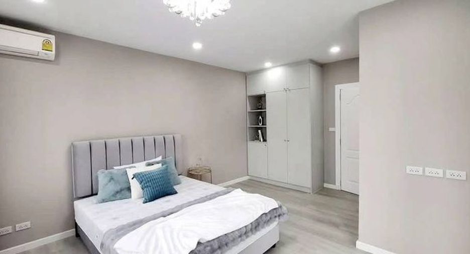 Casa en venta de 4 habitaciones en Bang Lamung, Chonburi