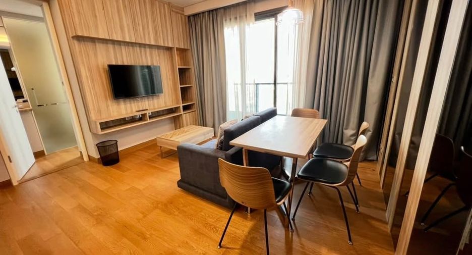 For rent and for sale 2 bedrooms condo in Khlong Toei, Bangkok