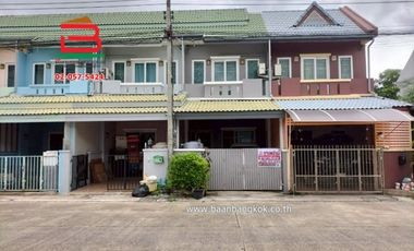 For sale 2 ベッドルーム townhouse in Thanyaburi, Pathum Thani