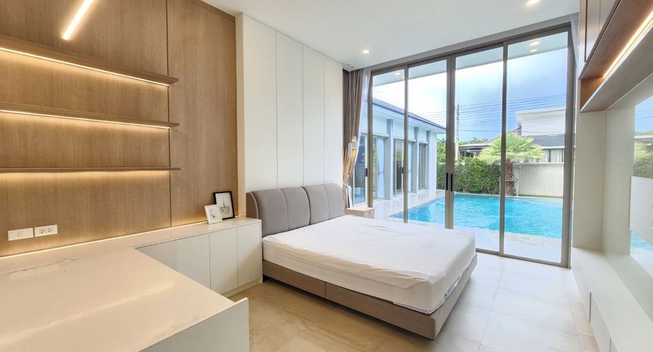 For sale 4 bedrooms villa in Hua Hin, Prachuap Khiri Khan