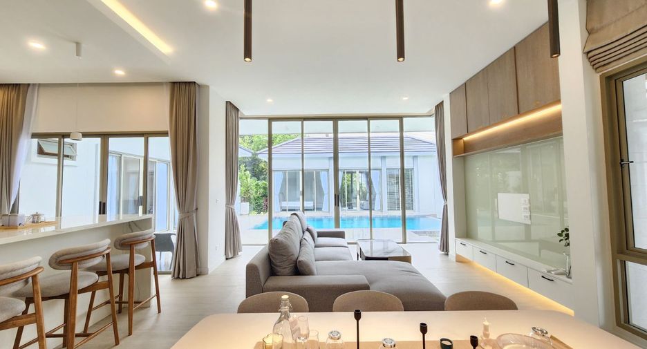 For sale 4 bedrooms villa in Hua Hin, Prachuap Khiri Khan