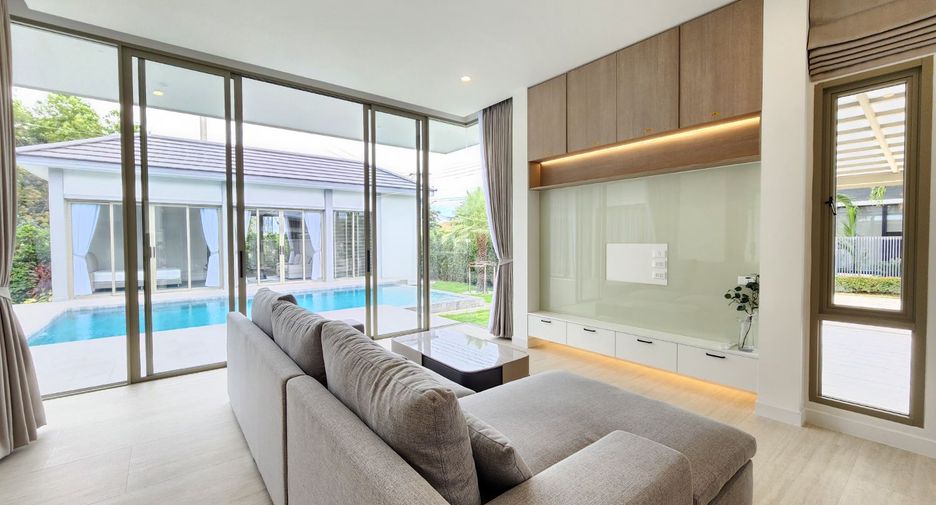For sale 4 bedrooms villa in Hua Hin, Prachuap Khiri Khan