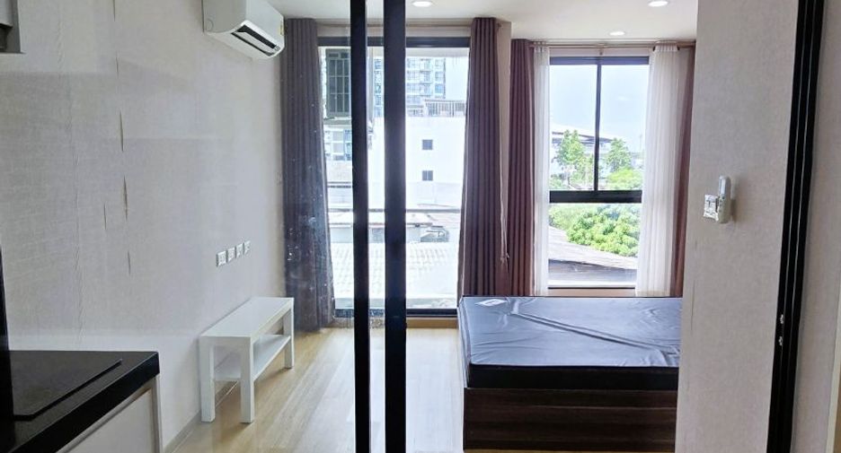 For sale 1 bed condo in Phasi Charoen, Bangkok