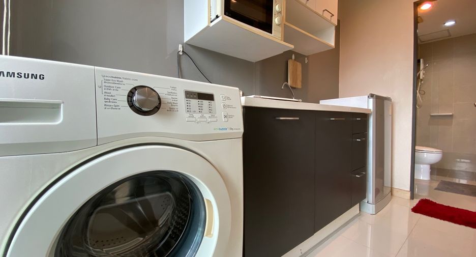 For rent and for sale 1 bed condo in Mueang Chiang Mai, Chiang Mai