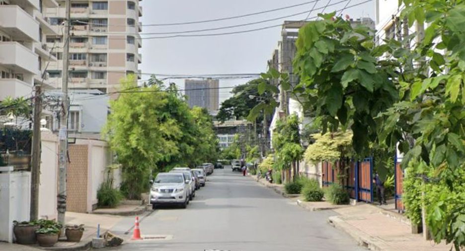 For sale land in Watthana, Bangkok