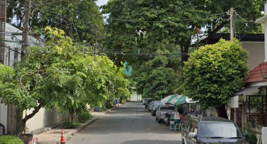 For sale land in Watthana, Bangkok