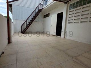 Reihenhaus zur Miete mit 4 Zimmer in Yan Nawa, Bangkok
