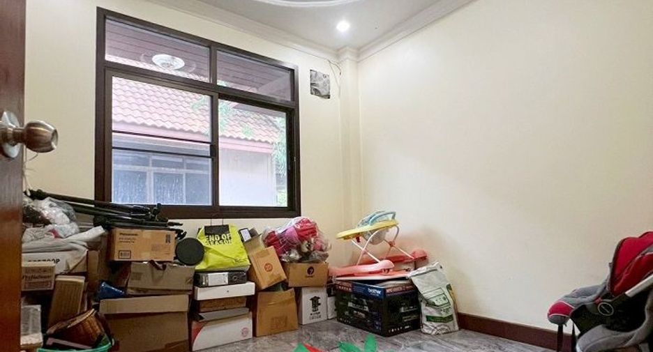 À vendre 4 chambres maison à Krathum Baen, Samut Sakhon
