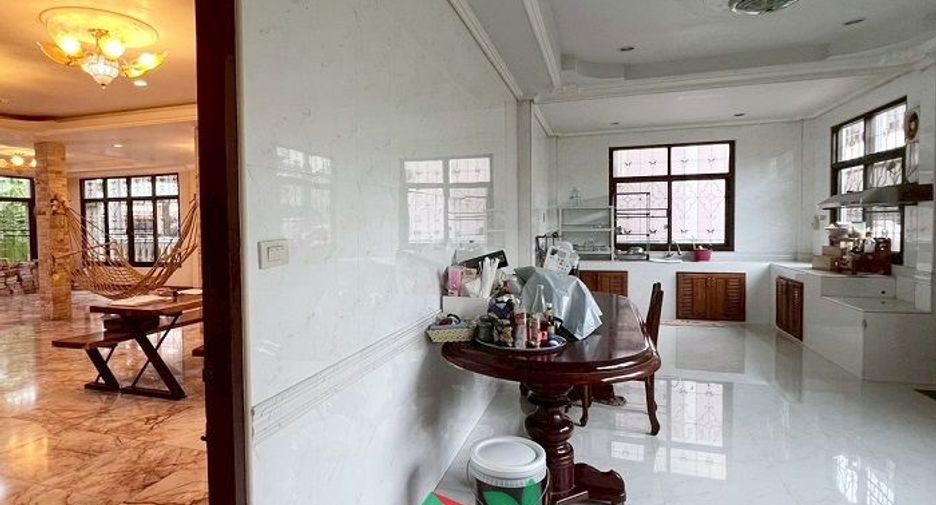À vendre 4 chambres maison à Krathum Baen, Samut Sakhon