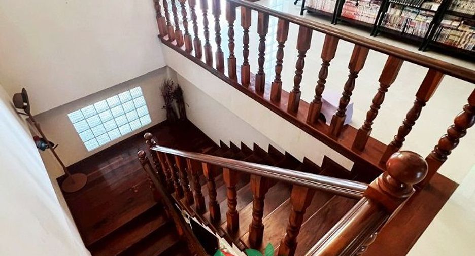 À vendre 4 chambres maison à Krathum Baen, Samut Sakhon