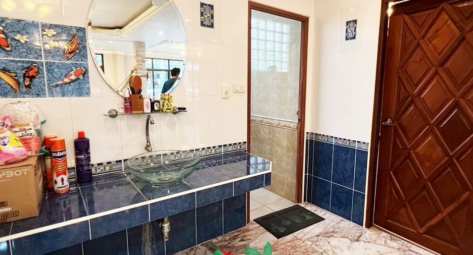 À vendre 4 chambres maison à Krathum Baen, Samut Sakhon