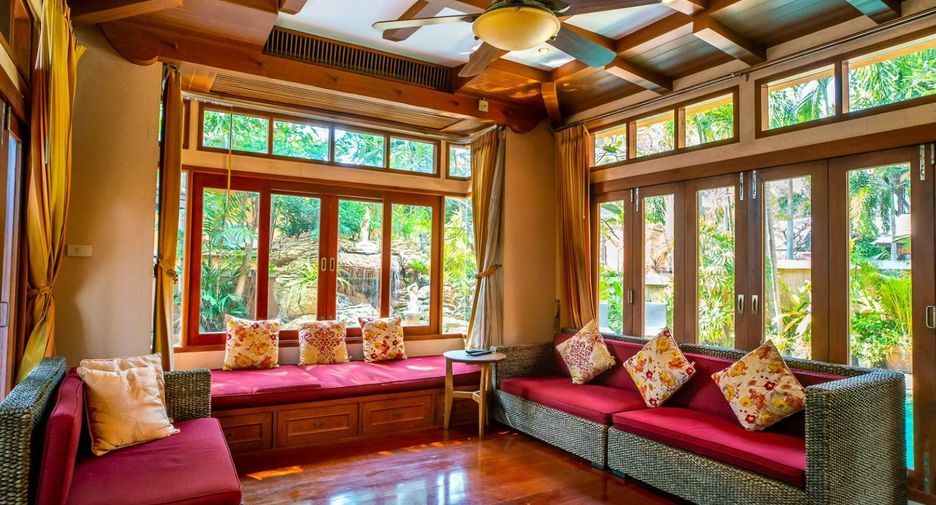À vendre 4 chambres villa à Bang Lamung, Chonburi