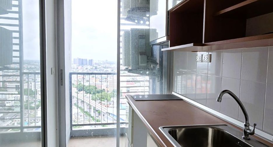 For sale 1 bed condo in Phasi Charoen, Bangkok
