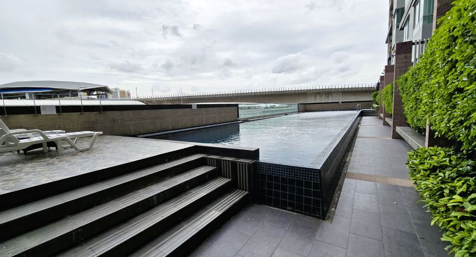 For sale 1 bed condo in Phasi Charoen, Bangkok