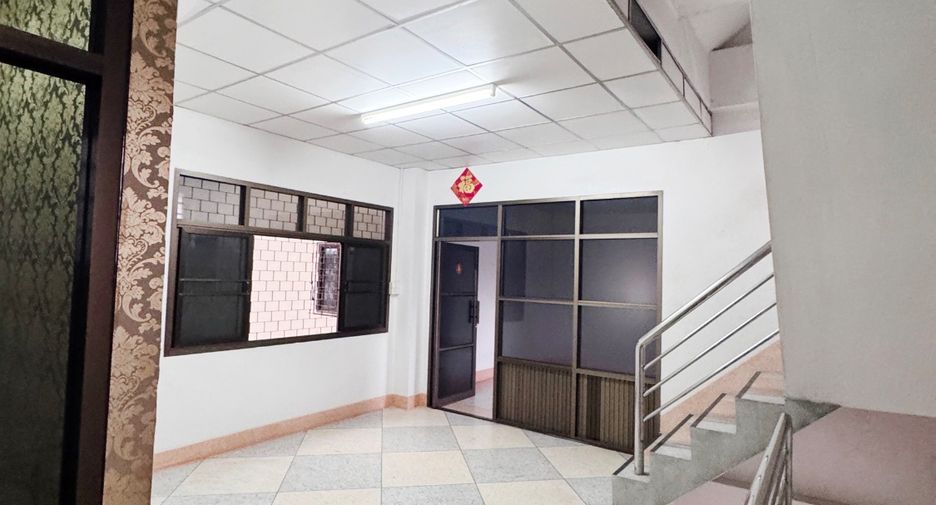 Продажа и аренда 4 спальни торговое помещение в Thanyaburi, Патумтани