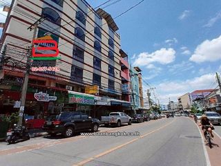 出售 3 卧室 商业空间 在 Mueang Nonthaburi, Nonthaburi