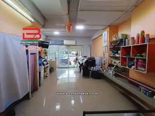 出售 3 卧室 商业空间 在 Mueang Nonthaburi, Nonthaburi