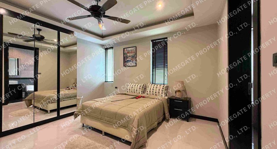 Villa zum Kauf mit 4 Zimmer in Bang Lamung, Chonburi